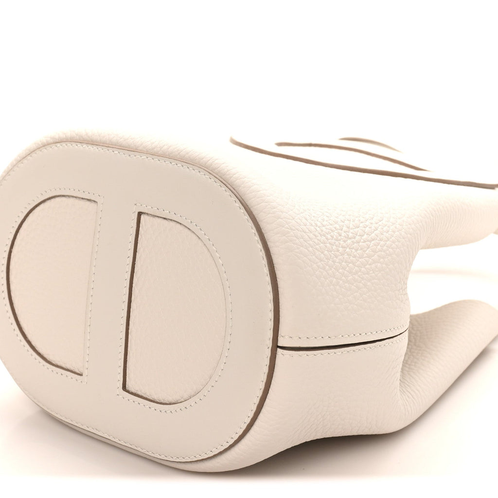 Taurillon Clemence Swift In-The-Loop 18 Bag Gris Pale