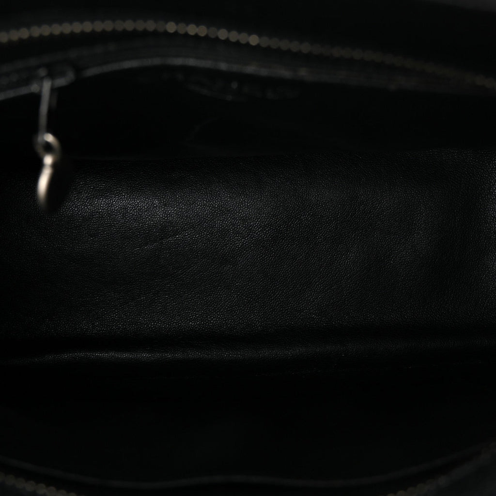 Caviar Quilted Medallion Tote Black