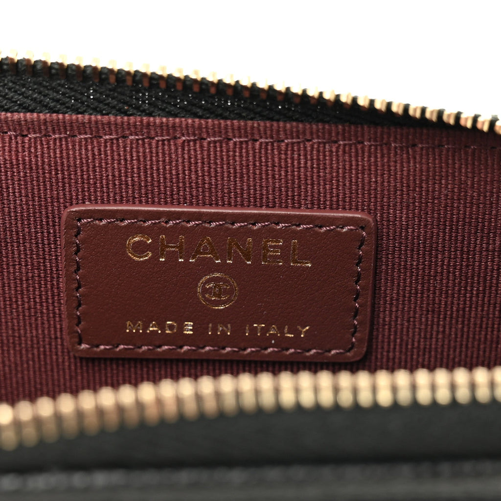 Caviar Quilted Flap Zip  Holder Black
