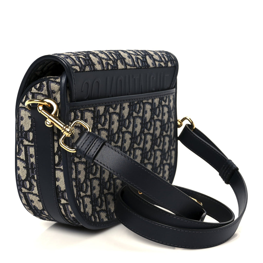Oblique Medium Bobby Flap Blue