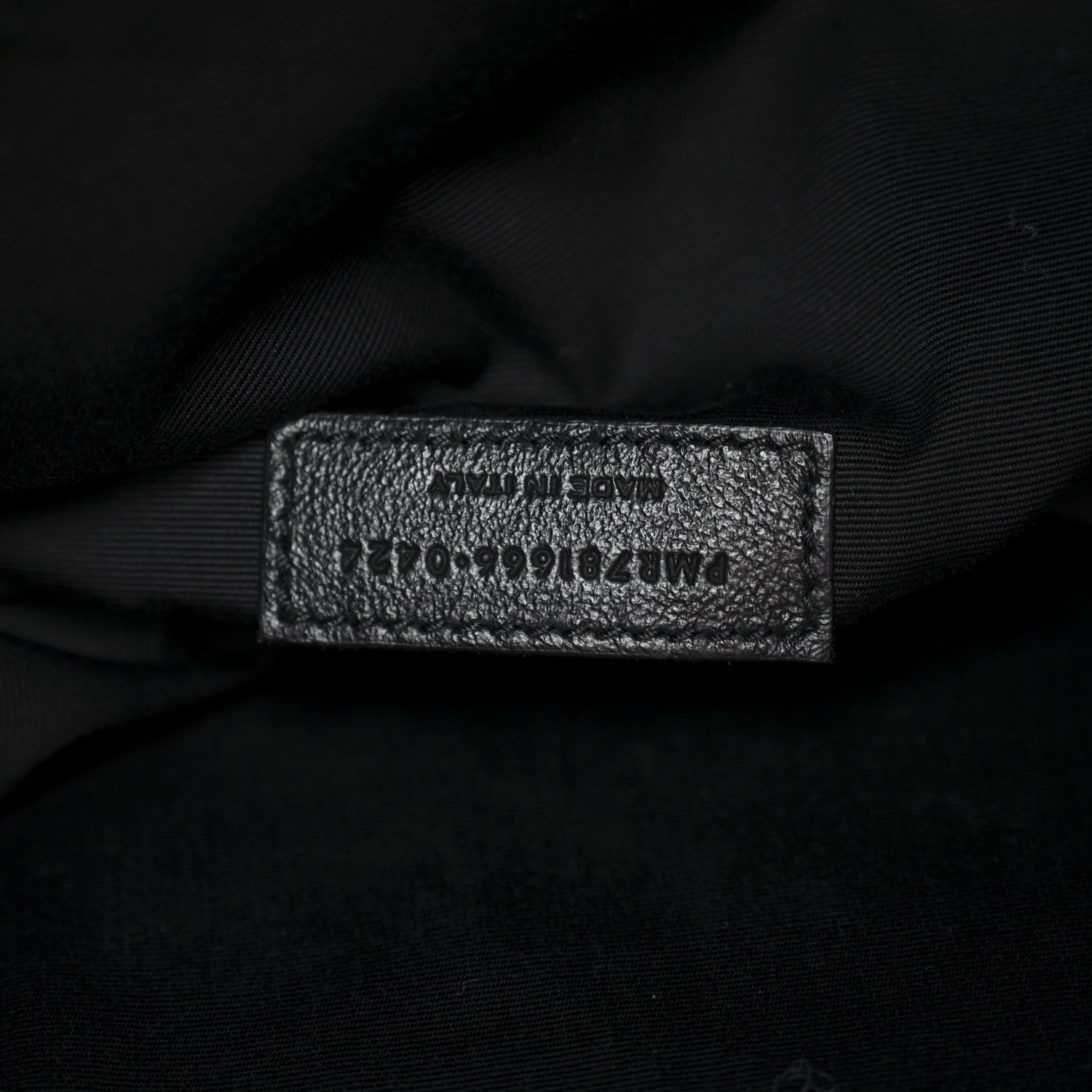 Lambskin Matelasse Monogram Medium Jamie 4.3 Pochon Black