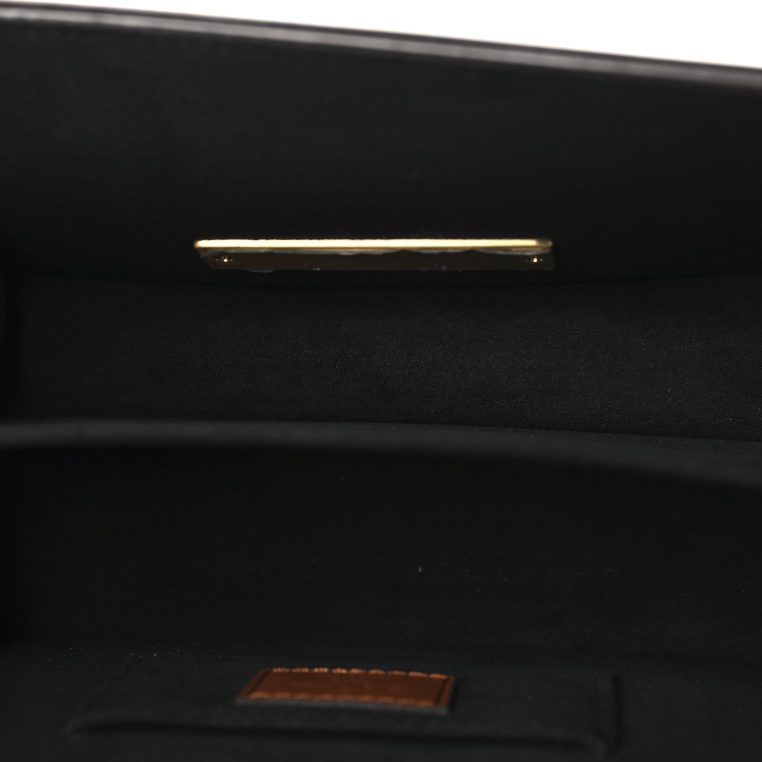 Reverse Monogram Dauphine MM