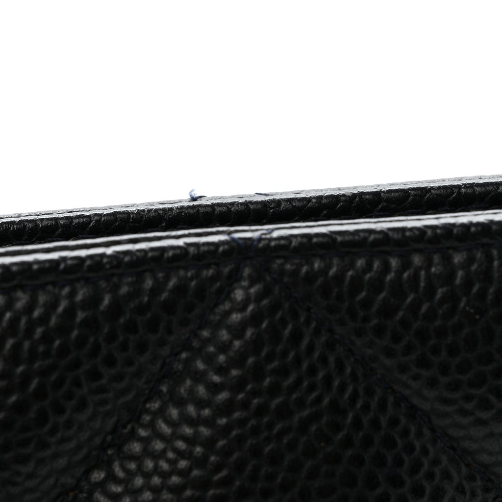 Caviar Quilted Medallion Tote Navy