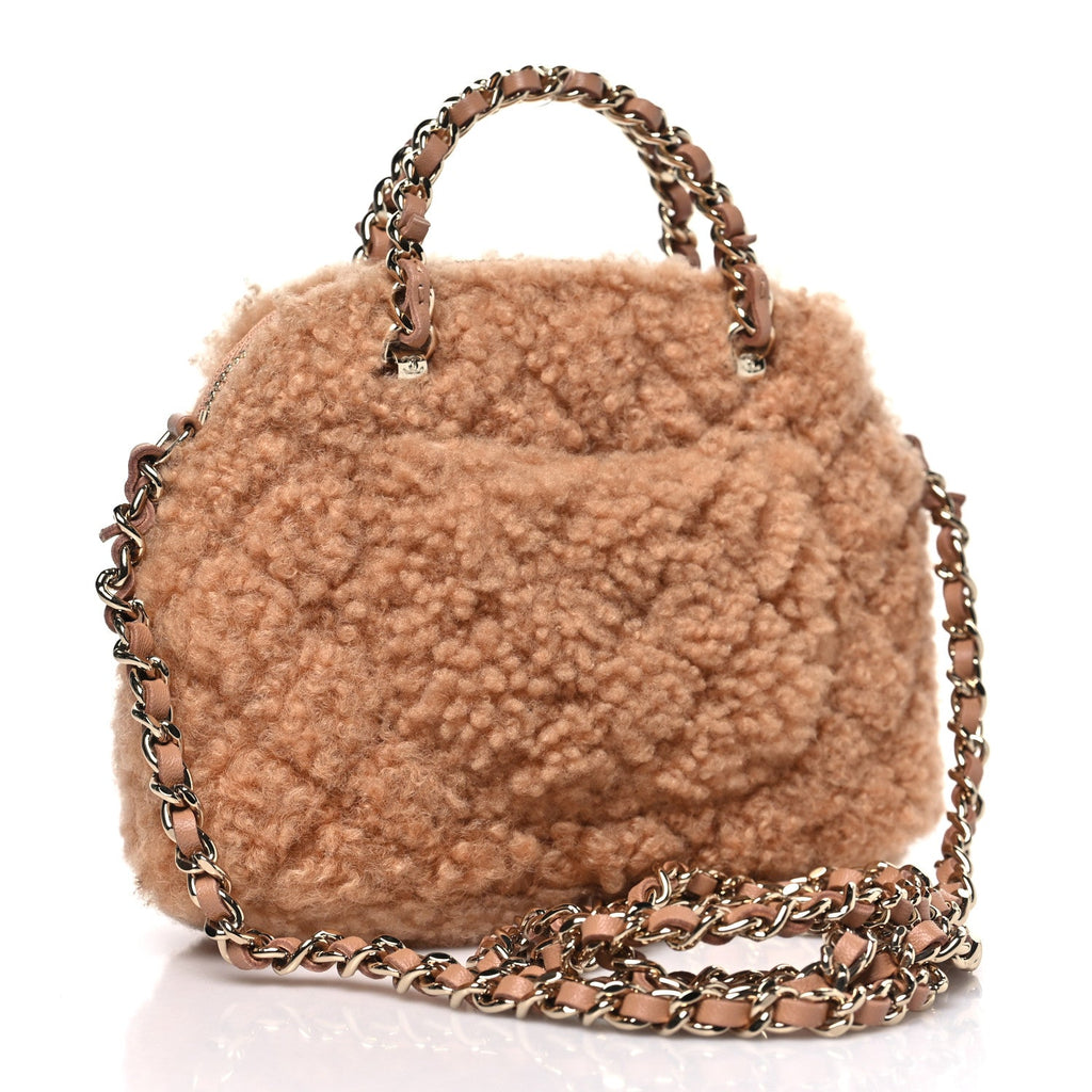 Shearling Quilted Shiny Coco Clutch With Chain Dark Beige
