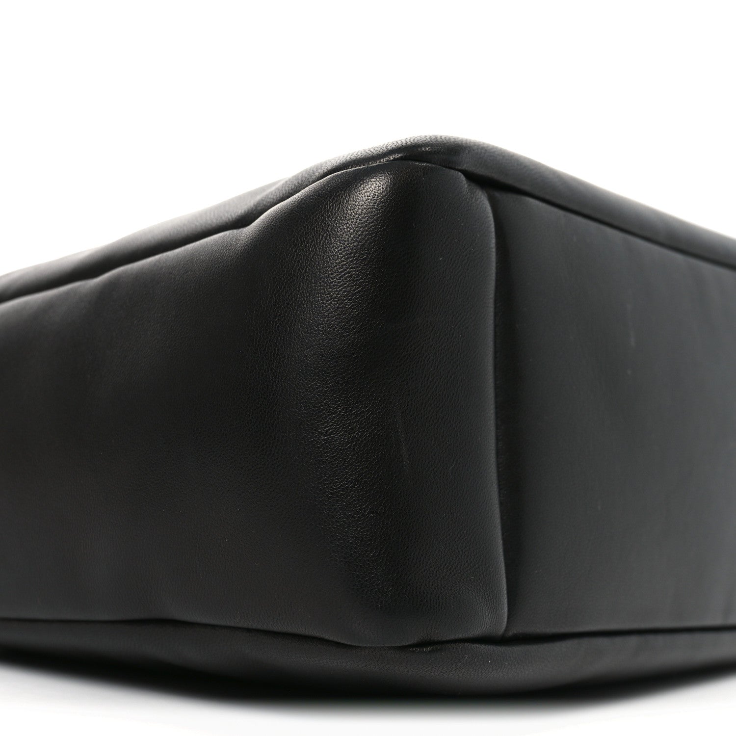 Padded Lambskin Small Le 5 A 7 Supple Hobo Black