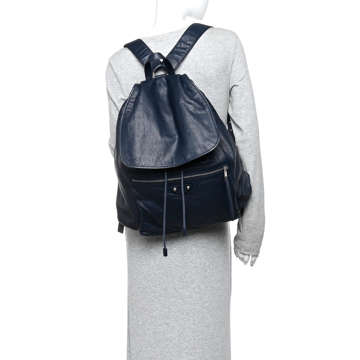 Agneau Giant 12 Silver Hardware S Traveler Backpack Bleu Obscur