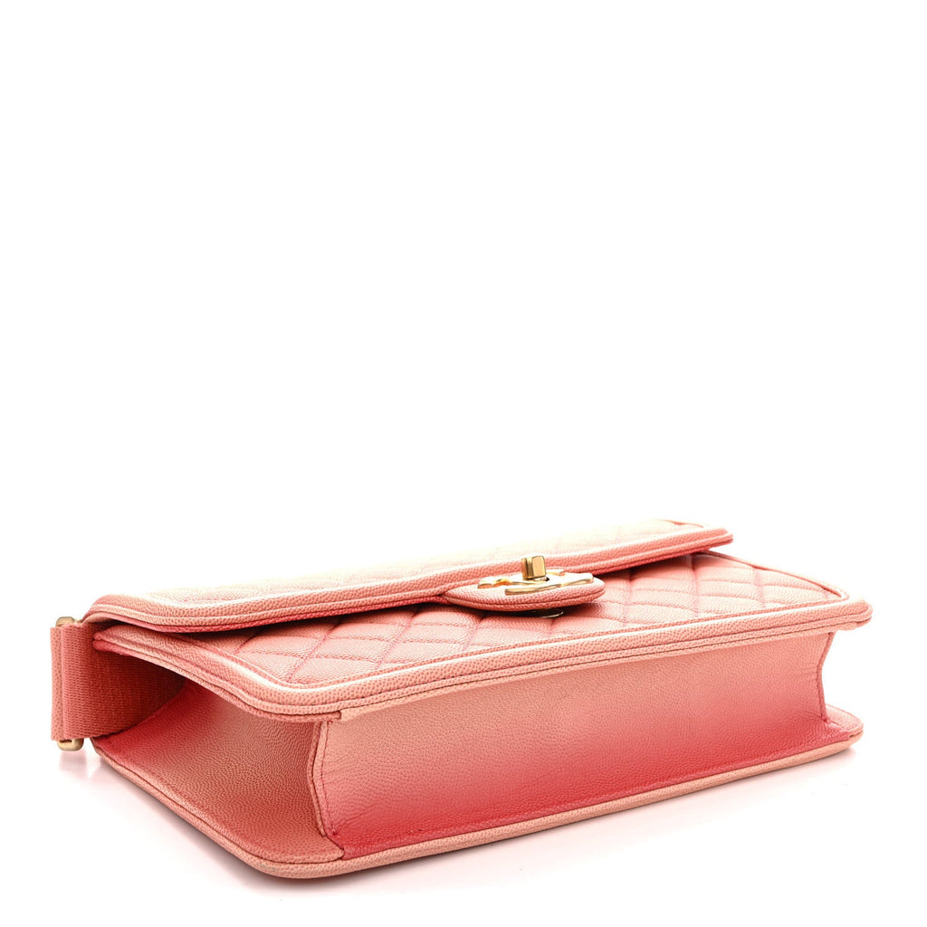 Caviar Quilted Medium Sunset On The Sea Flap Coral