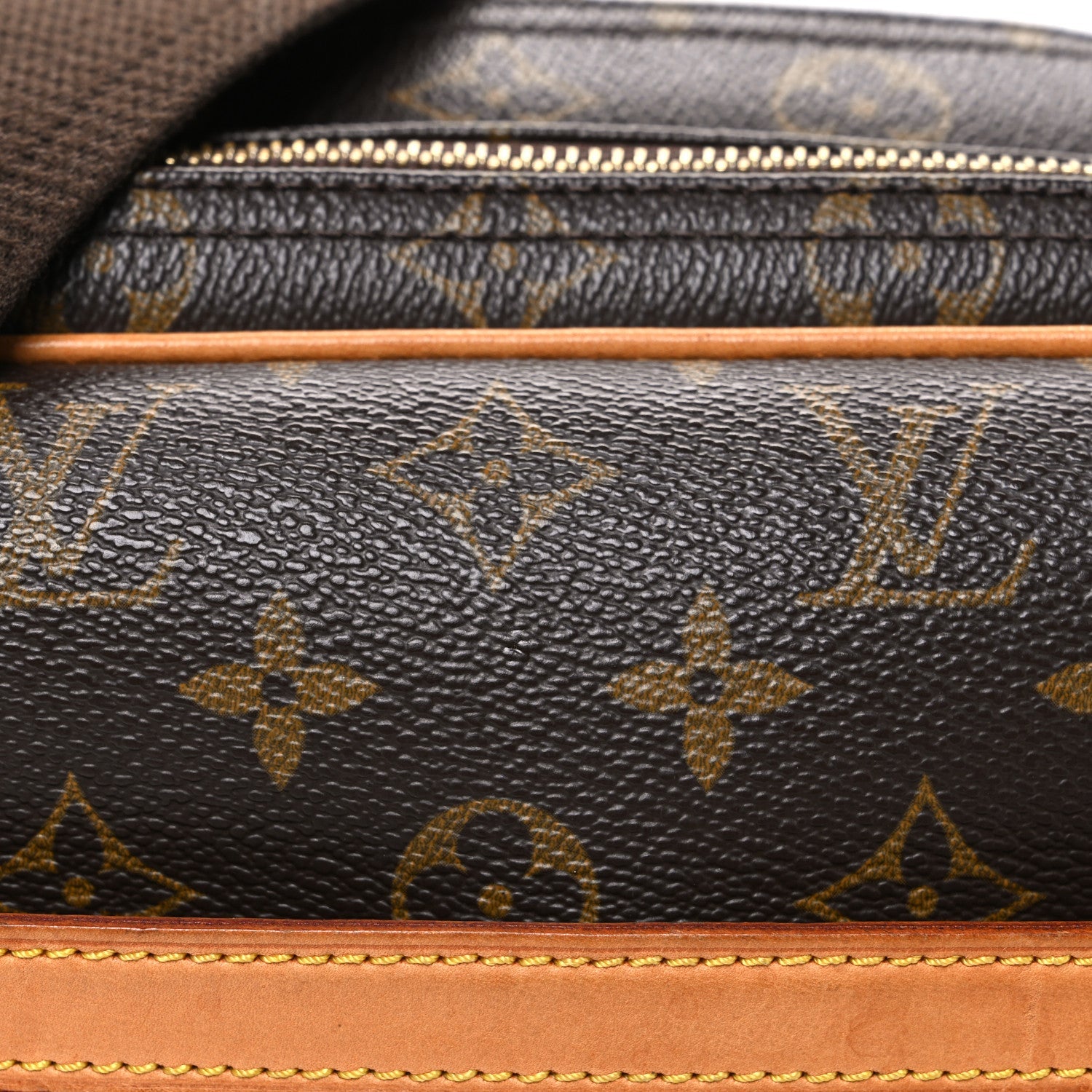 Monogram Reporter PM