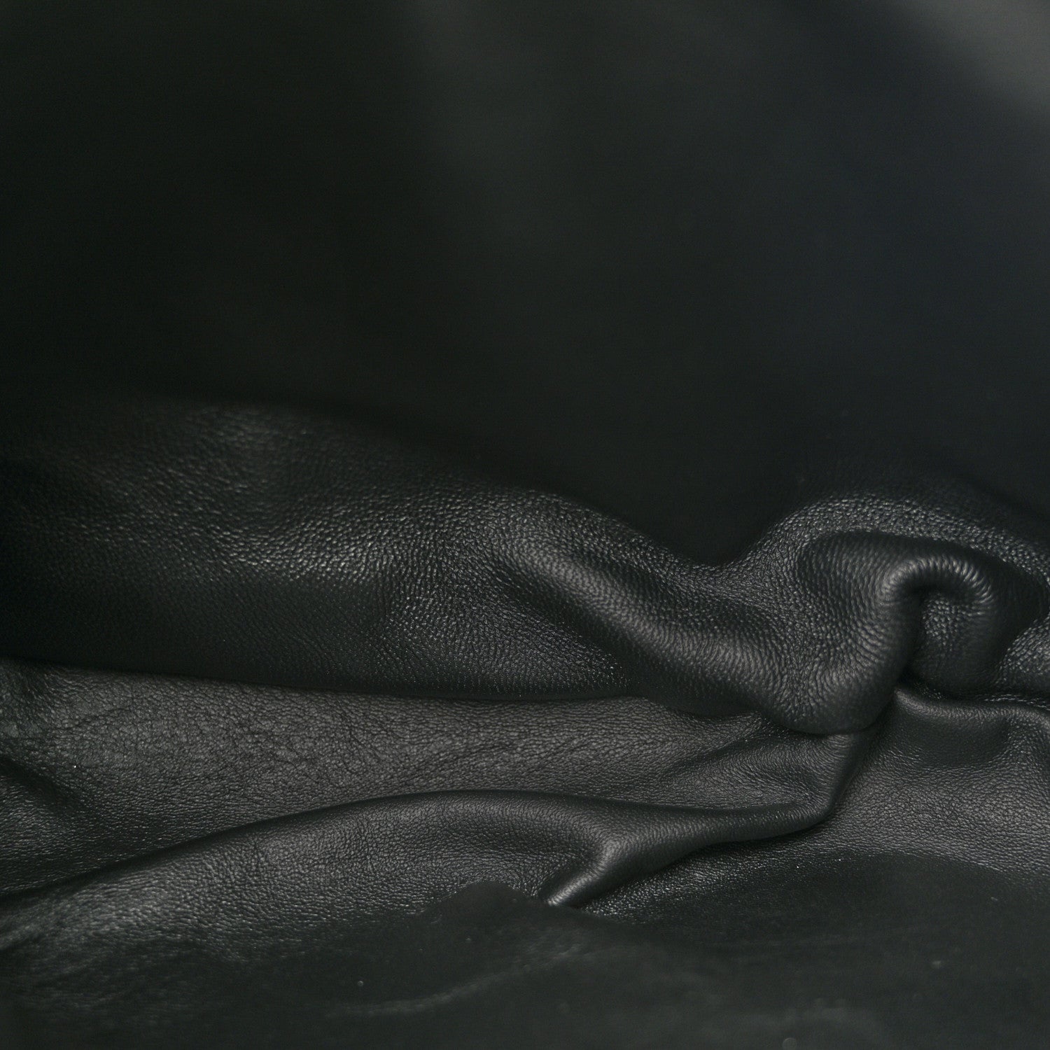 Glossy Calfskin Eelskin Embossed Medium Olivia Hobo Black
