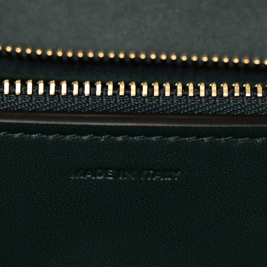 Box Calfskin Medium Classic Box Flap Bag Amazone