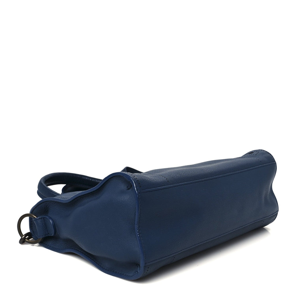 Veau Soyeux Perforated Blackout Hardware S City Bleu Marine