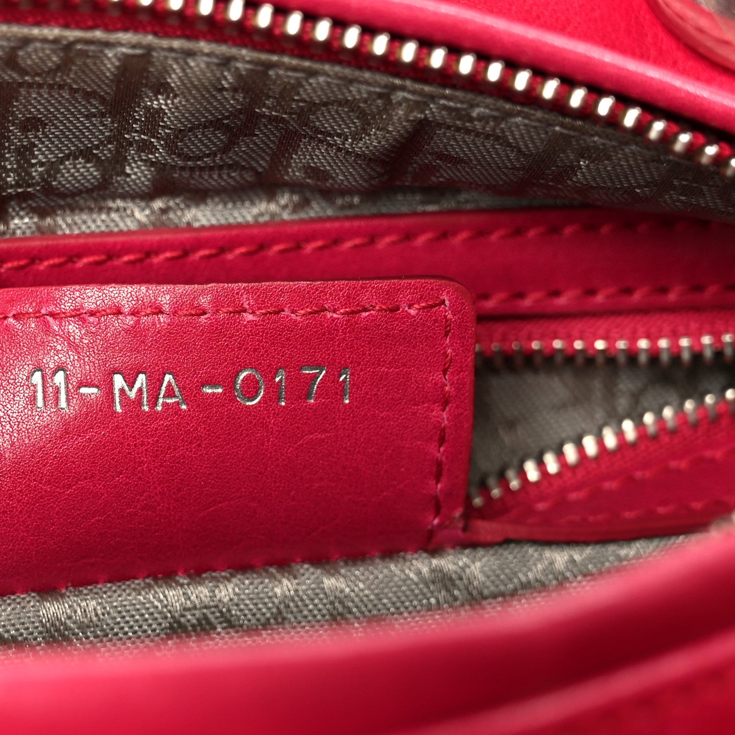 Lambskin Cannage Bow Medium Lady Dior Fuchsia