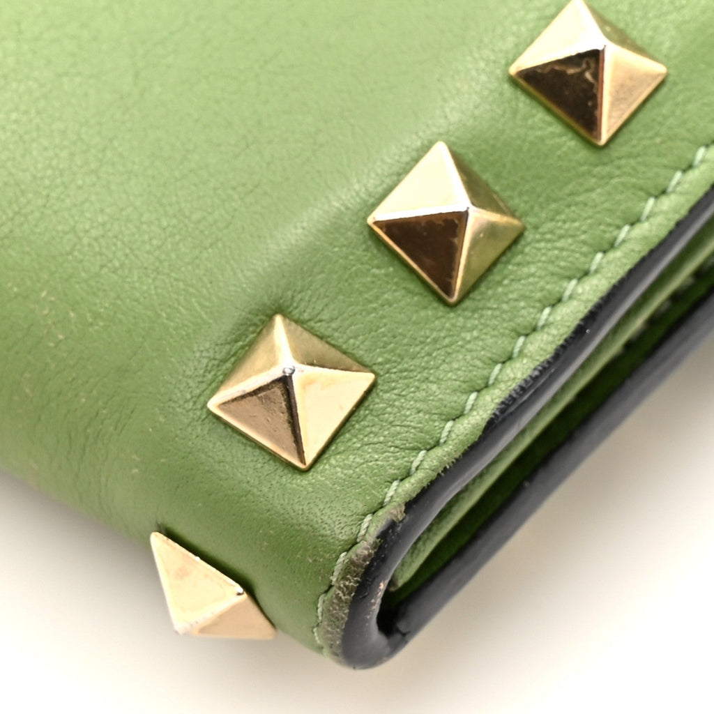 Calfskin Rockstud Wristlet Travel Wallet Green