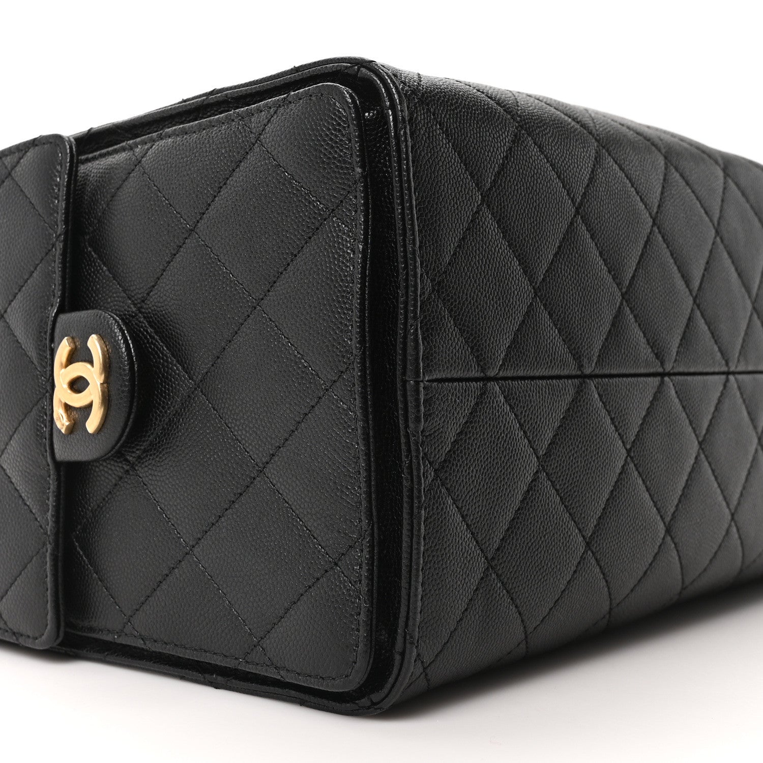 Caviar Quilted Medium Chanel 25 Handbag Black