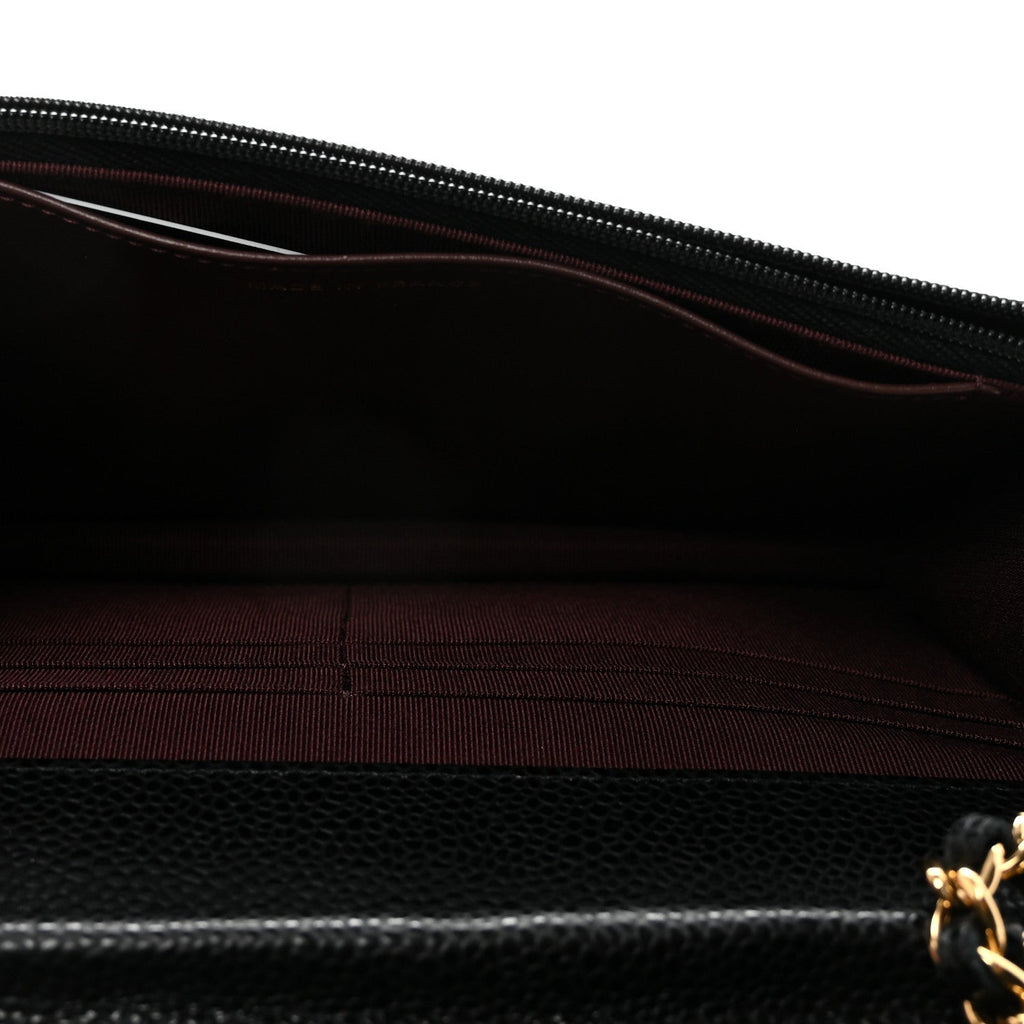 Caviar Quilted Wallet on Chain WOC Black