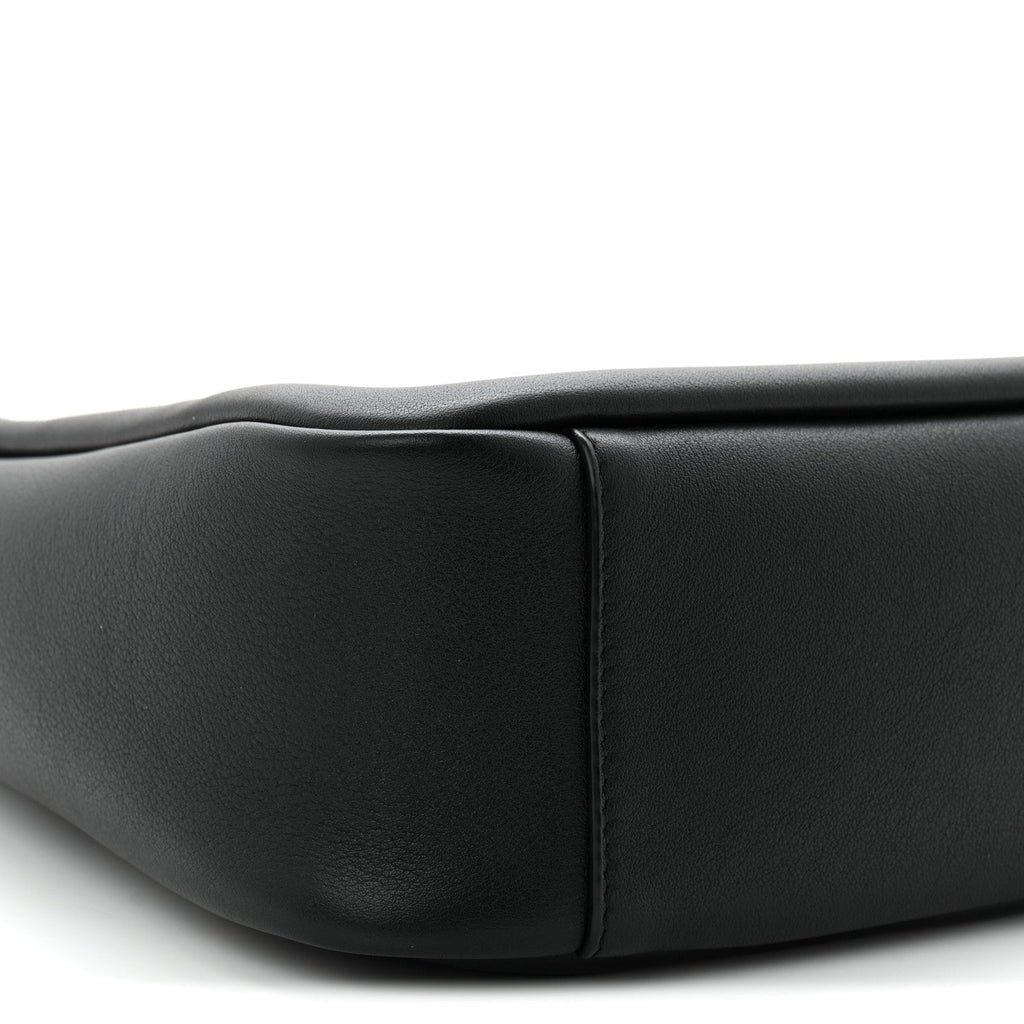 Grained Calfskin Small Le 5 A 7 Soft Hobo Black