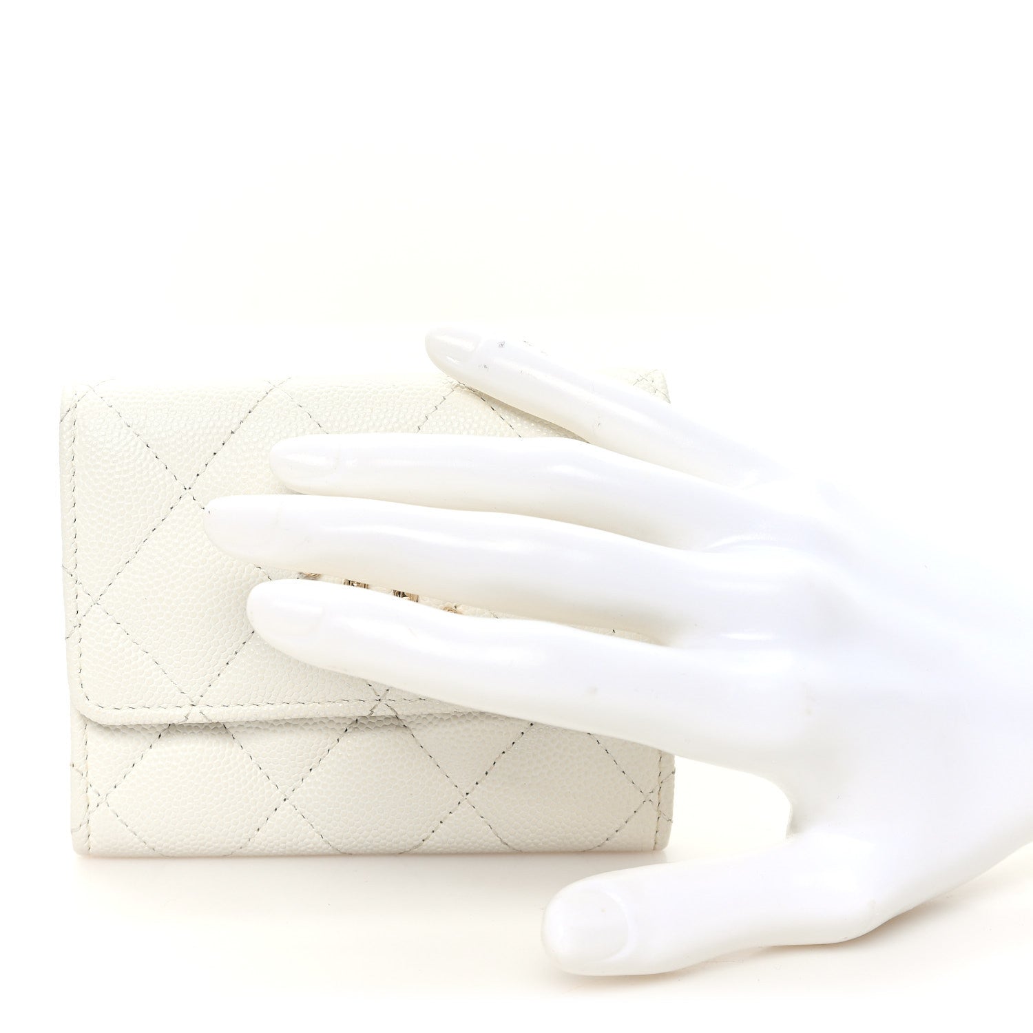 Caviar Quilted Chain CC Quilted Compact Flap  Holder White