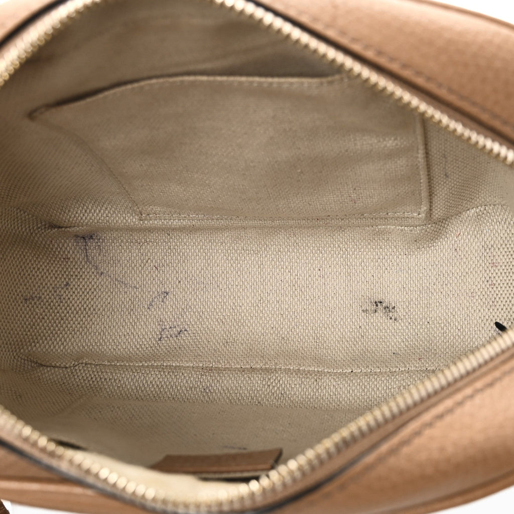 Pebbled Calfskin Small Soho Disco Bag Camelia