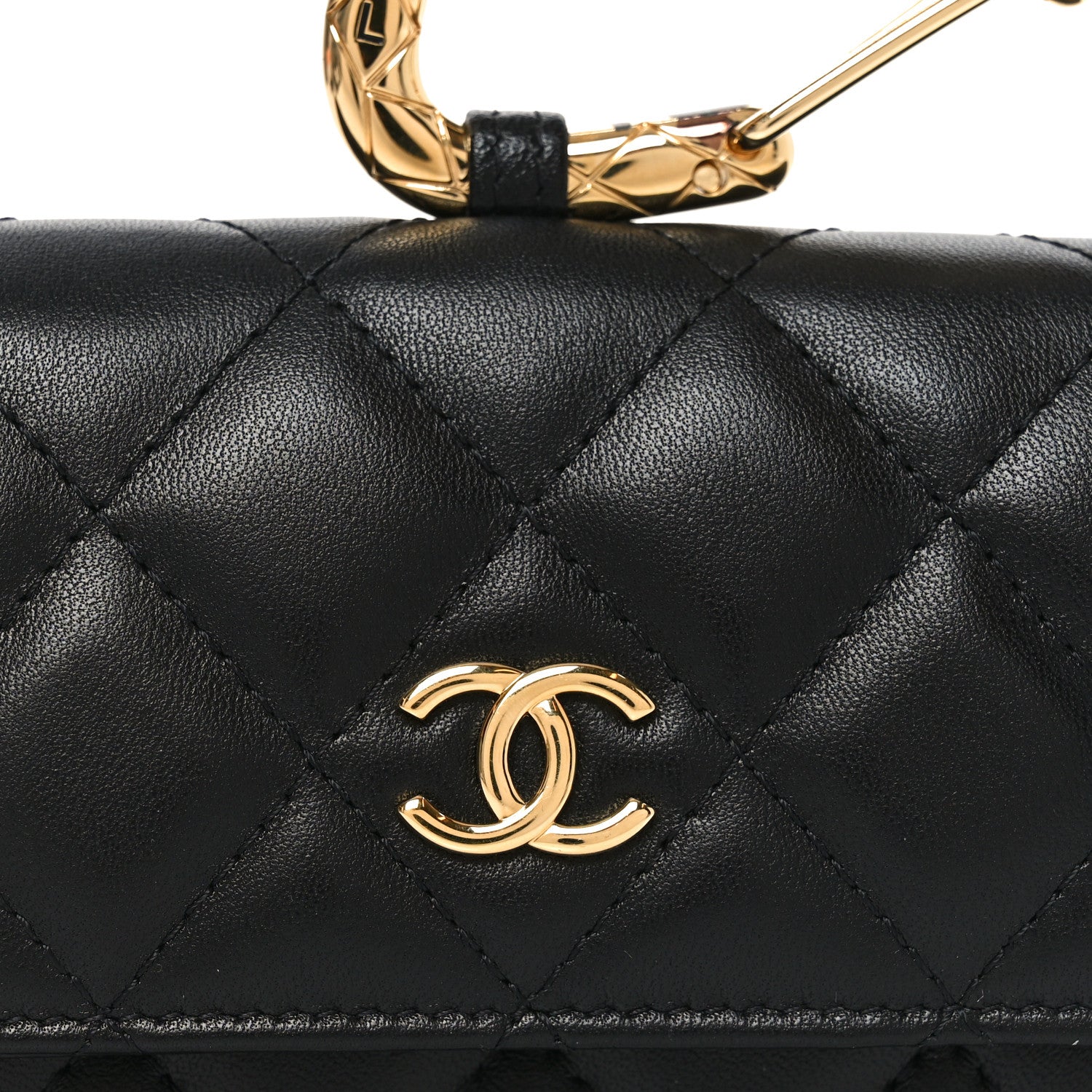 Lambskin Quilted CC Hook  Holder Black