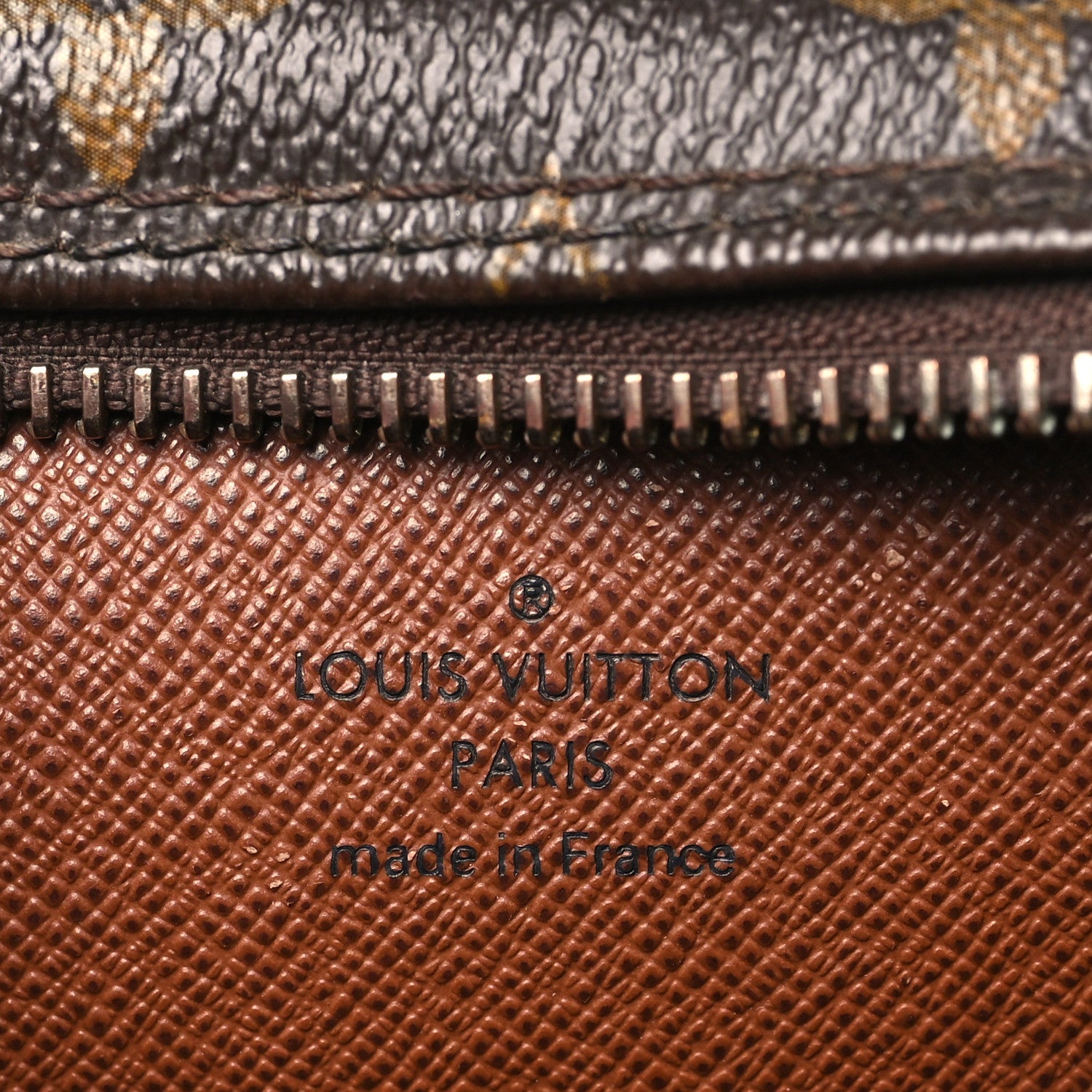Monogram Amazone