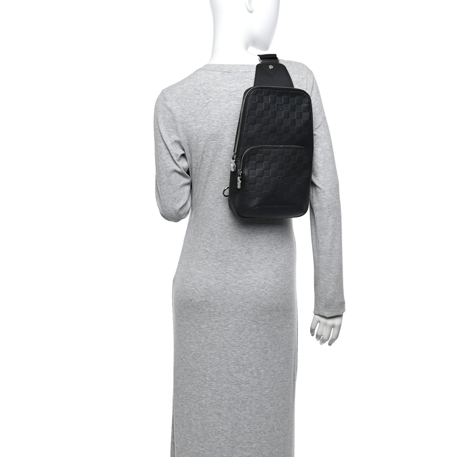 Damier Infini Avenue Sling Bag Onyx