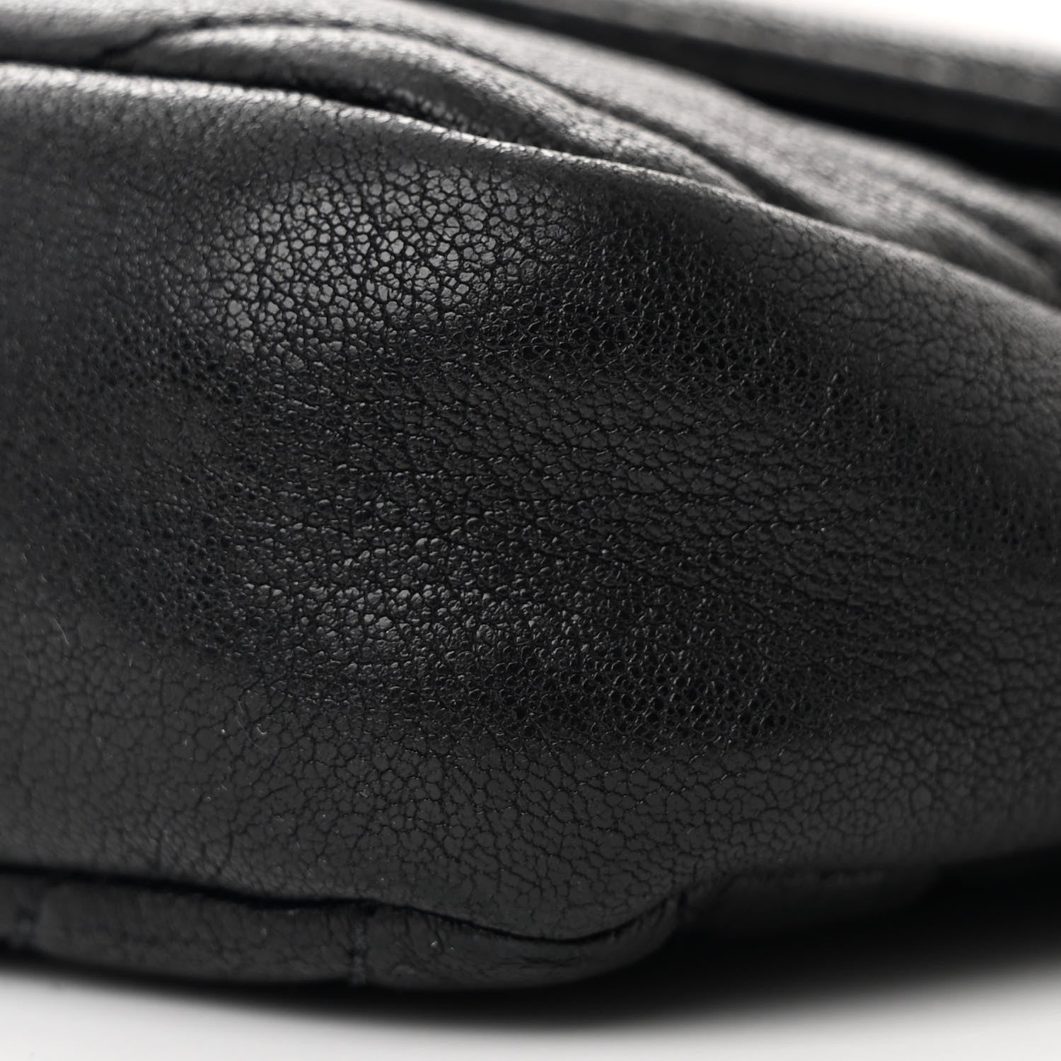 Sheepskin Matelasse Chevron Monogram College Chain Wallet Black