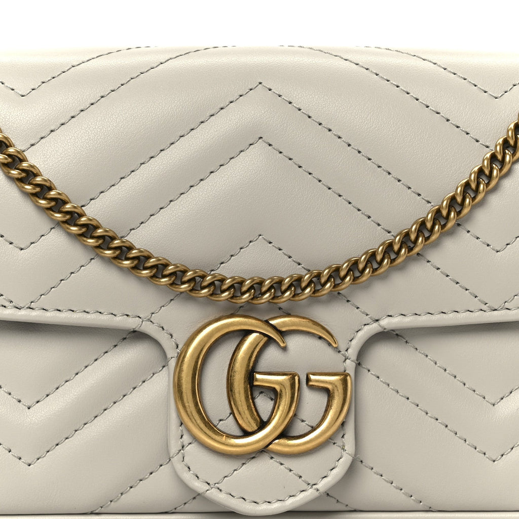Calfskin Matelasse Mini GG Marmont Shoulder Bag With  Holder White Light Grey