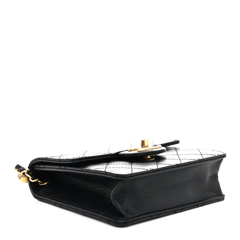 Goatskin Quilted Chic Pearls Flap Black