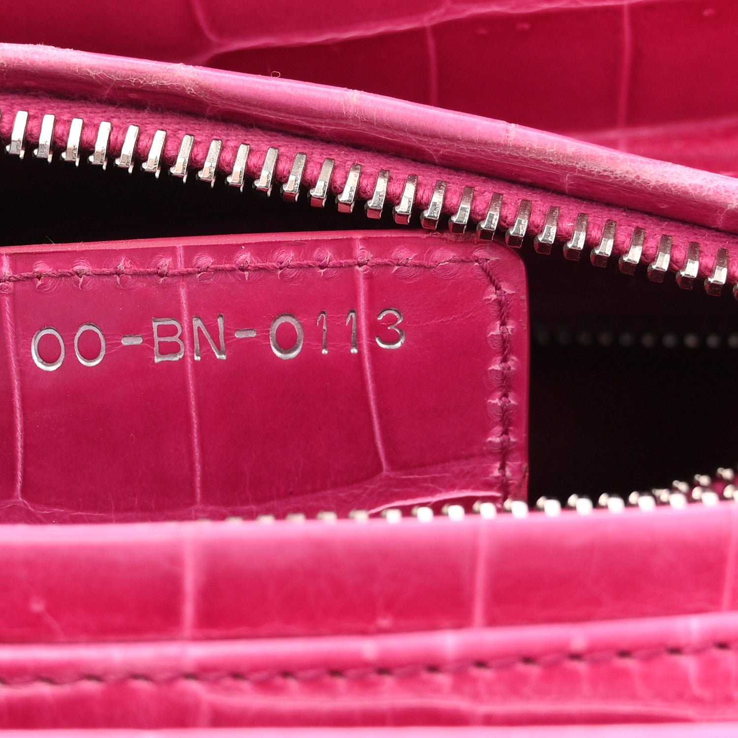 Alligator Medium Lady Dior Pink