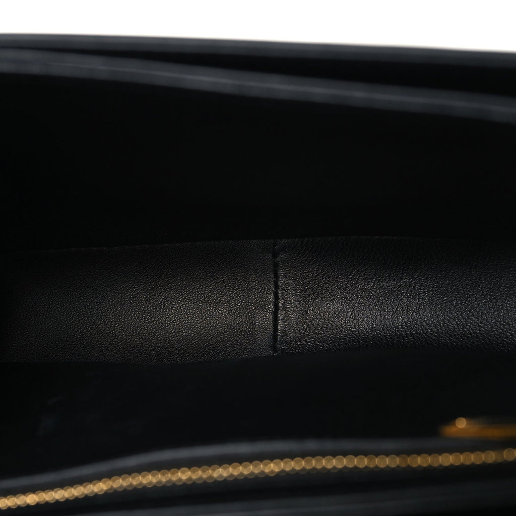 Shiny Calfskin Teen Triomphe Black