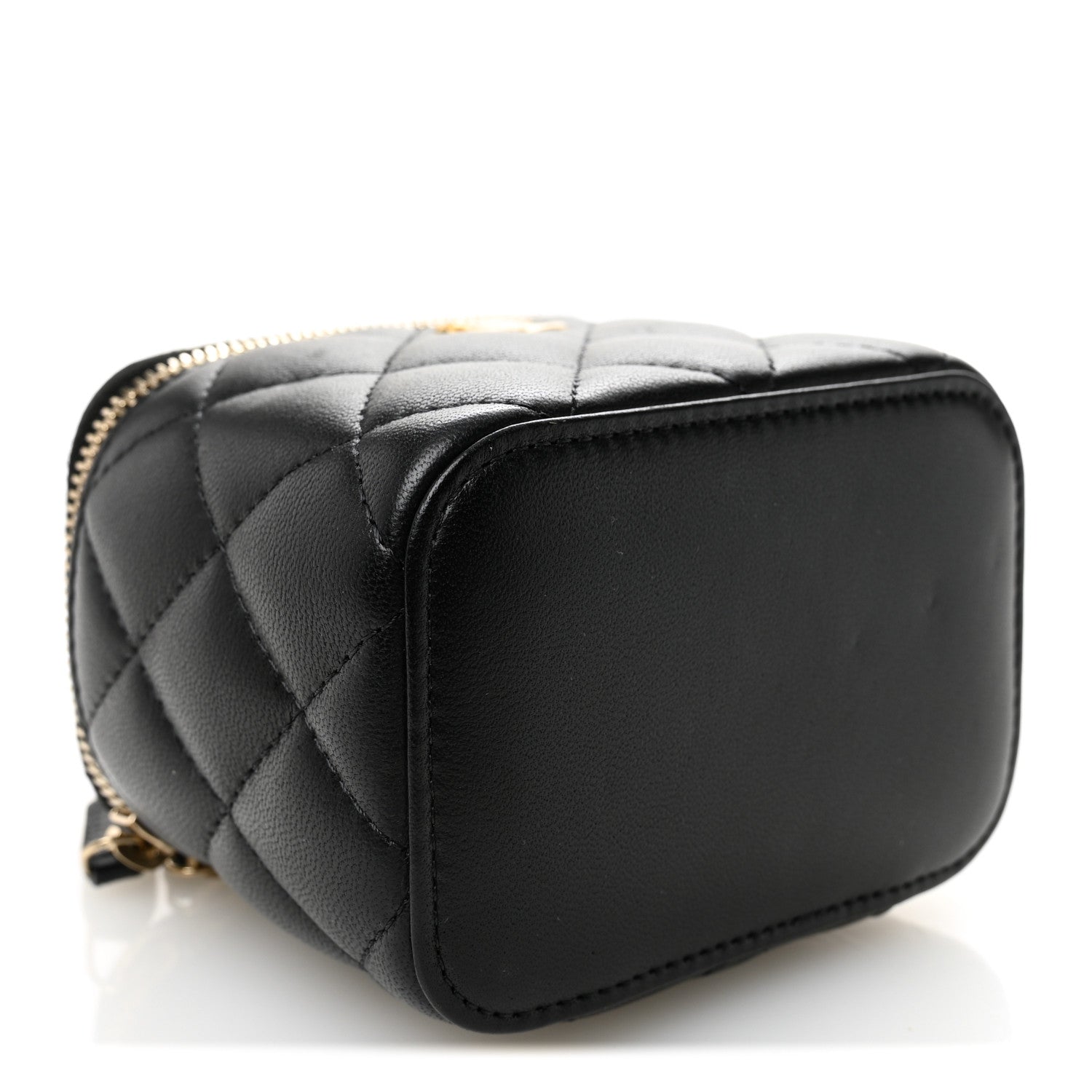 Lambskin Quilted Mini Pearl Crush Vanity Case With Chain Black