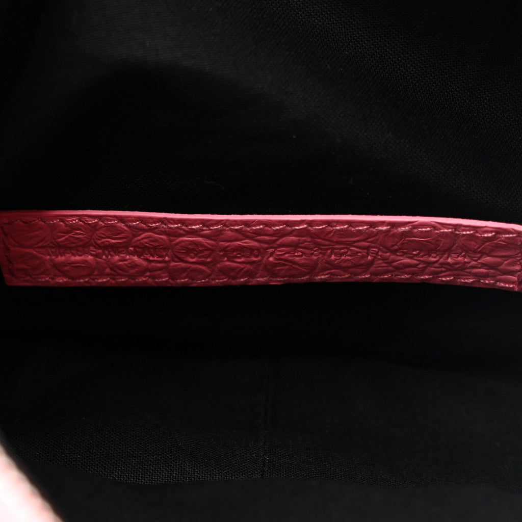 Extra Supple Calfskin Crocodile Embossed Small Le Cagole Shoulder Bag Sweet Pink