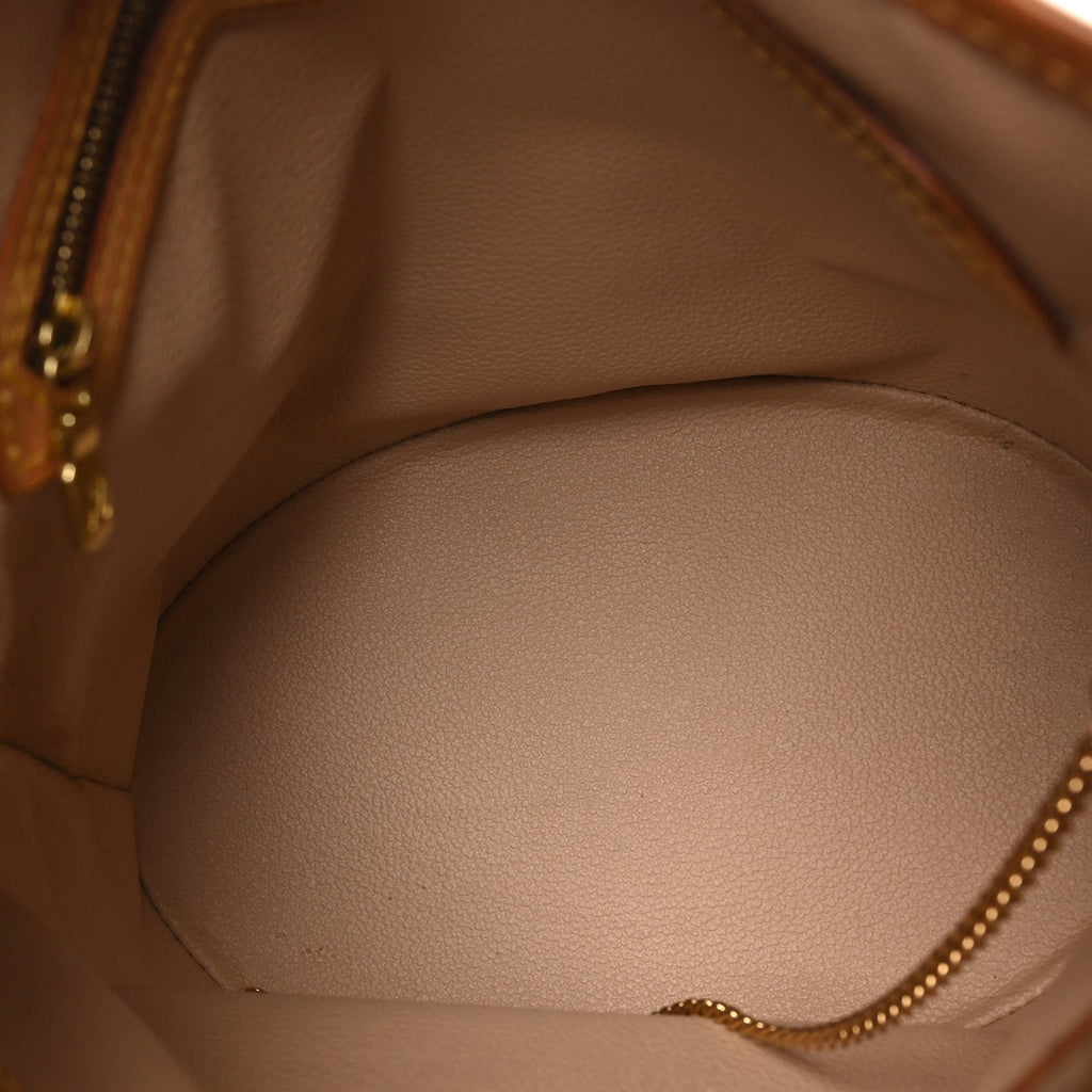 Monogram Petit Bucket 23