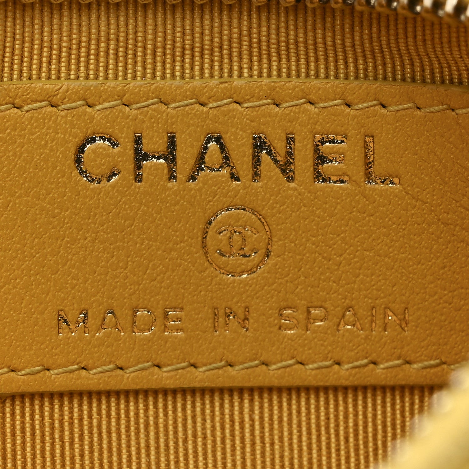 Caviar Quilted CC Zip  Holder Yellow