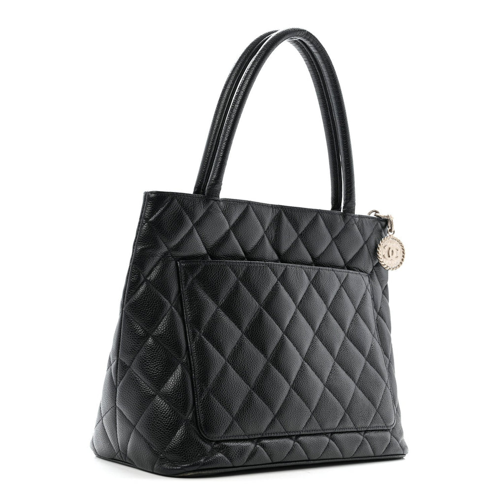 Caviar Quilted Medallion Tote Navy
