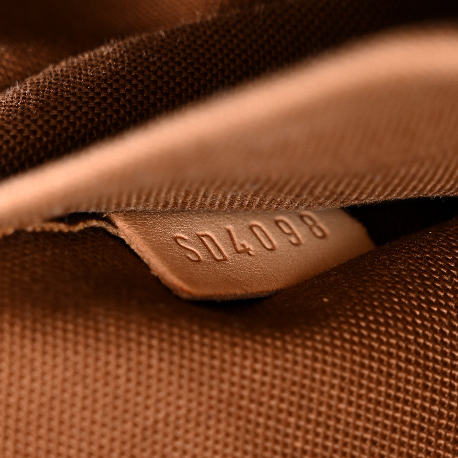 Monogram Tivoli GM