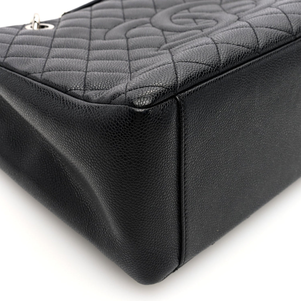 Caviar Quilted Grand Shopping Tote GST Black
