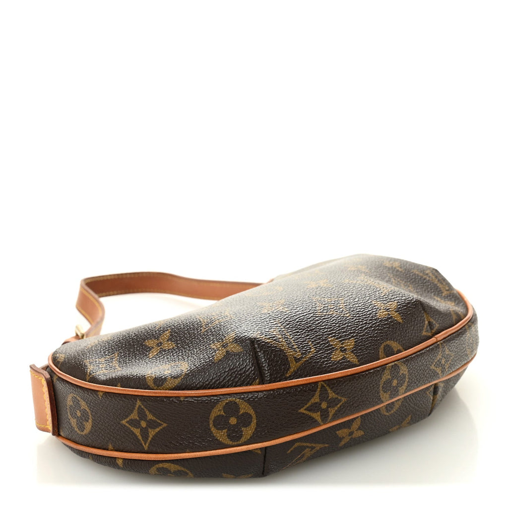 Monogram Croissant PM