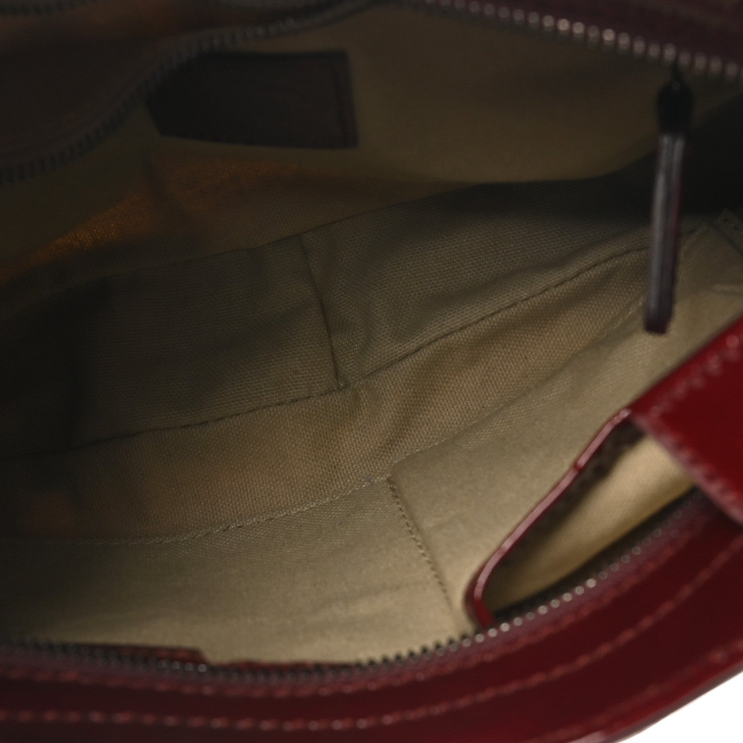 Patent Nova Check Heart Hobo Berry Red