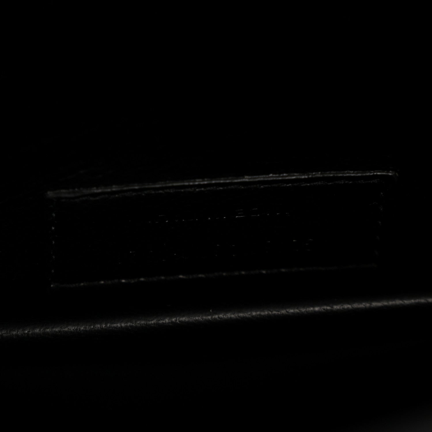 Lambskin Quilted Le Maillon Square Crossbody Bag Black