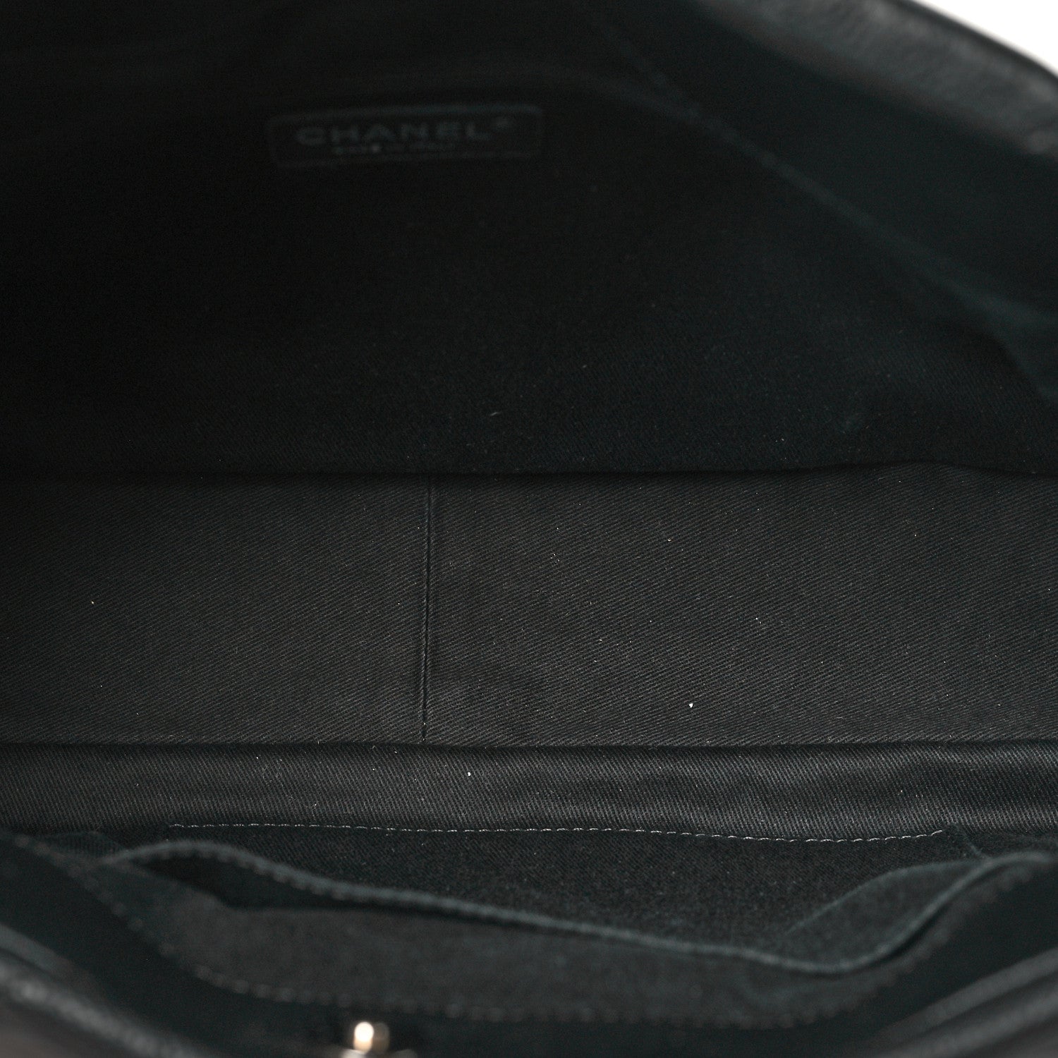 Caviar Quilted CC Timeless Soft Tote Black