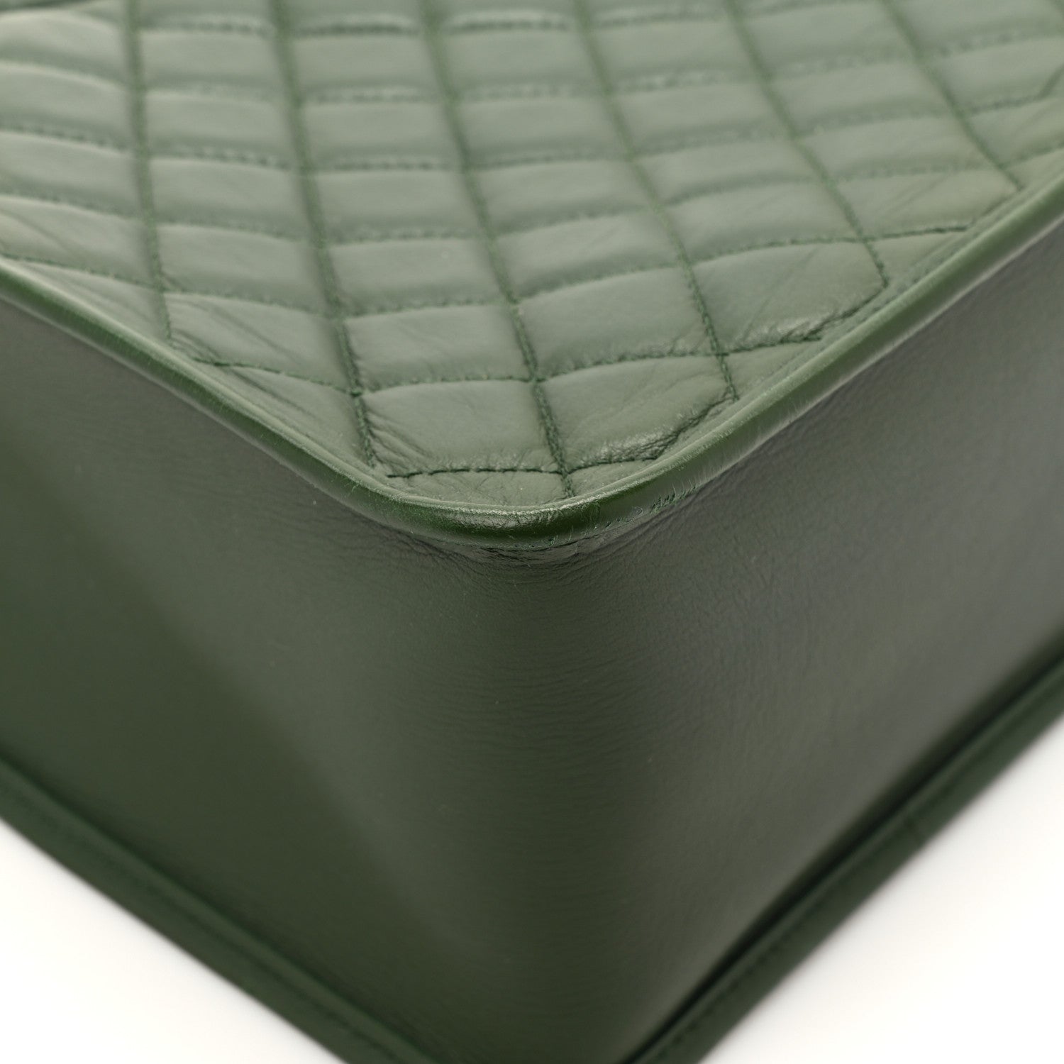Aged Calfskin Quilted Large Working Vibe Camera Case Khaki