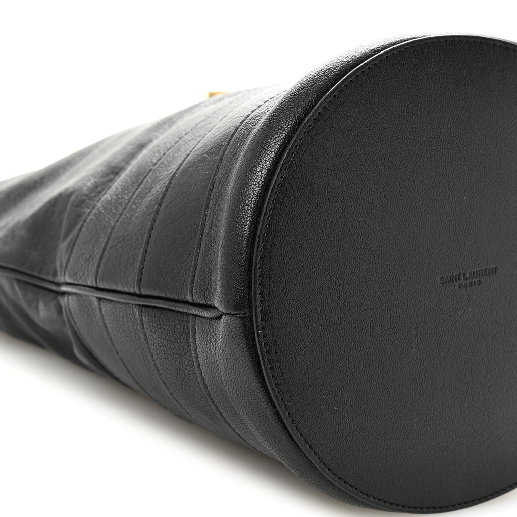Lambskin Seau Fermoir Bucket Bag Black