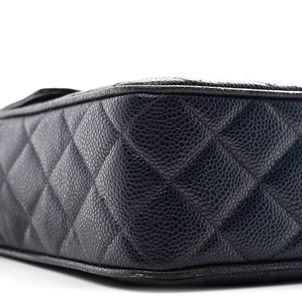 Caviar Quilted CC Shoulder Bag Navy