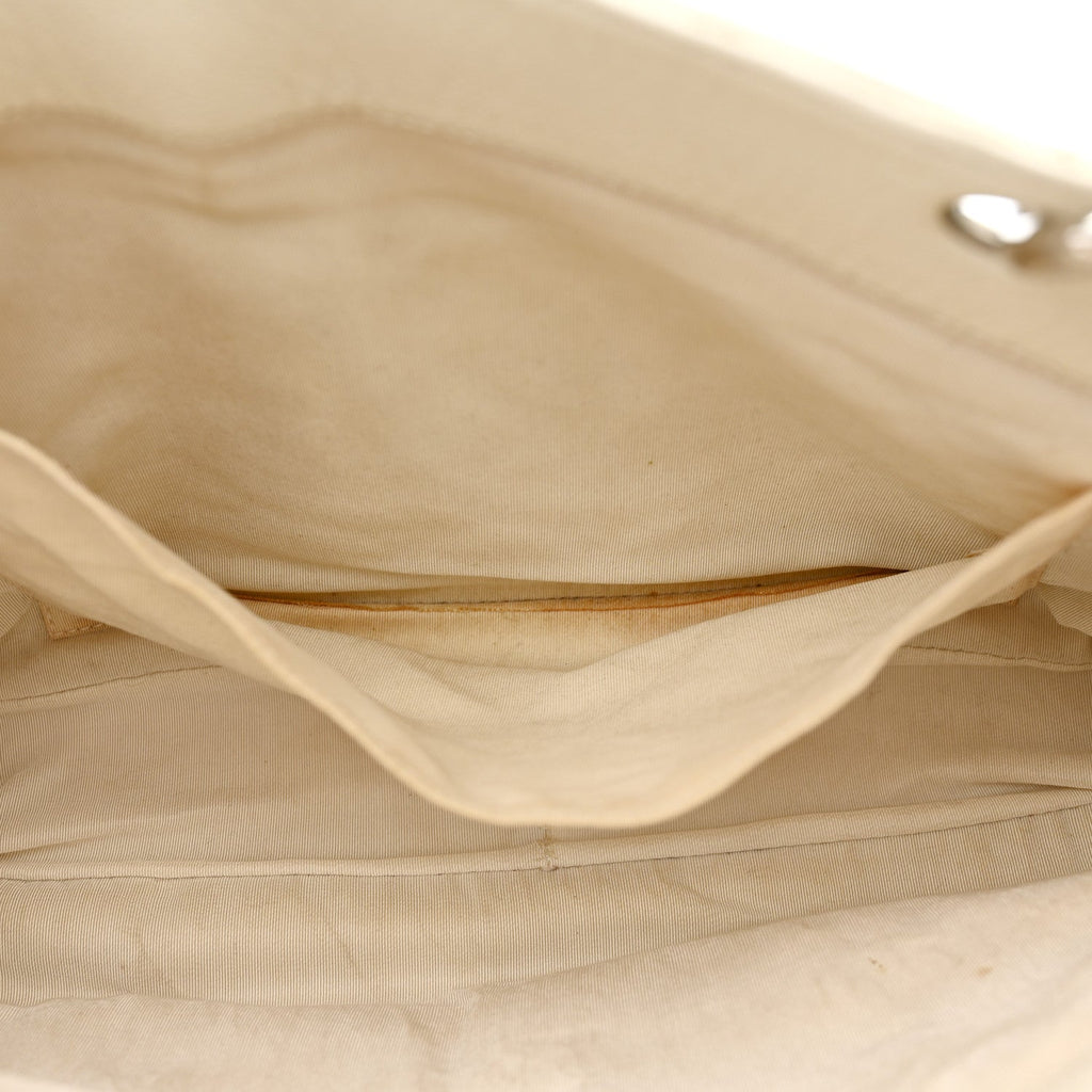 Caviar Quilted Grand Shopping Tote GST White