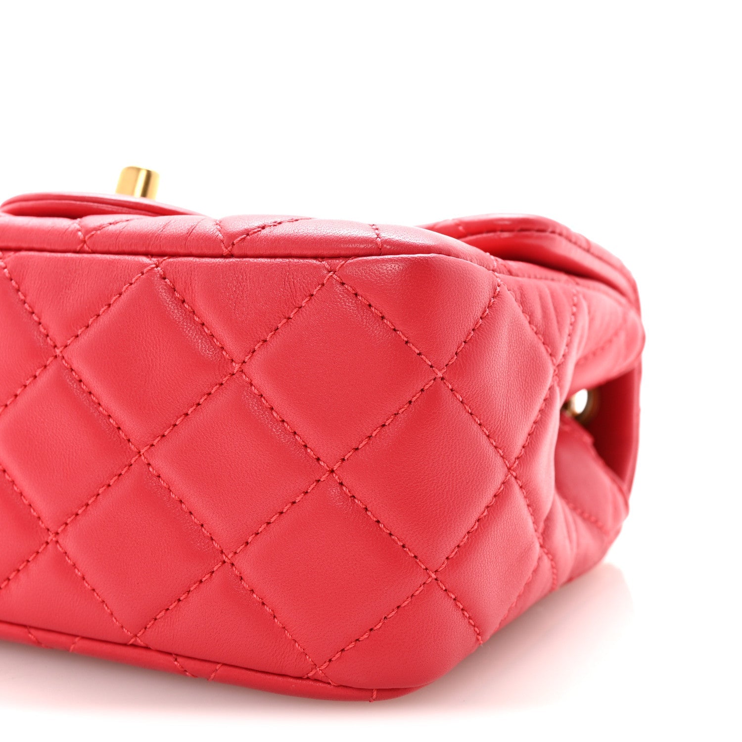 Lambskin Quilted Mini Pearl Crush Flap Red