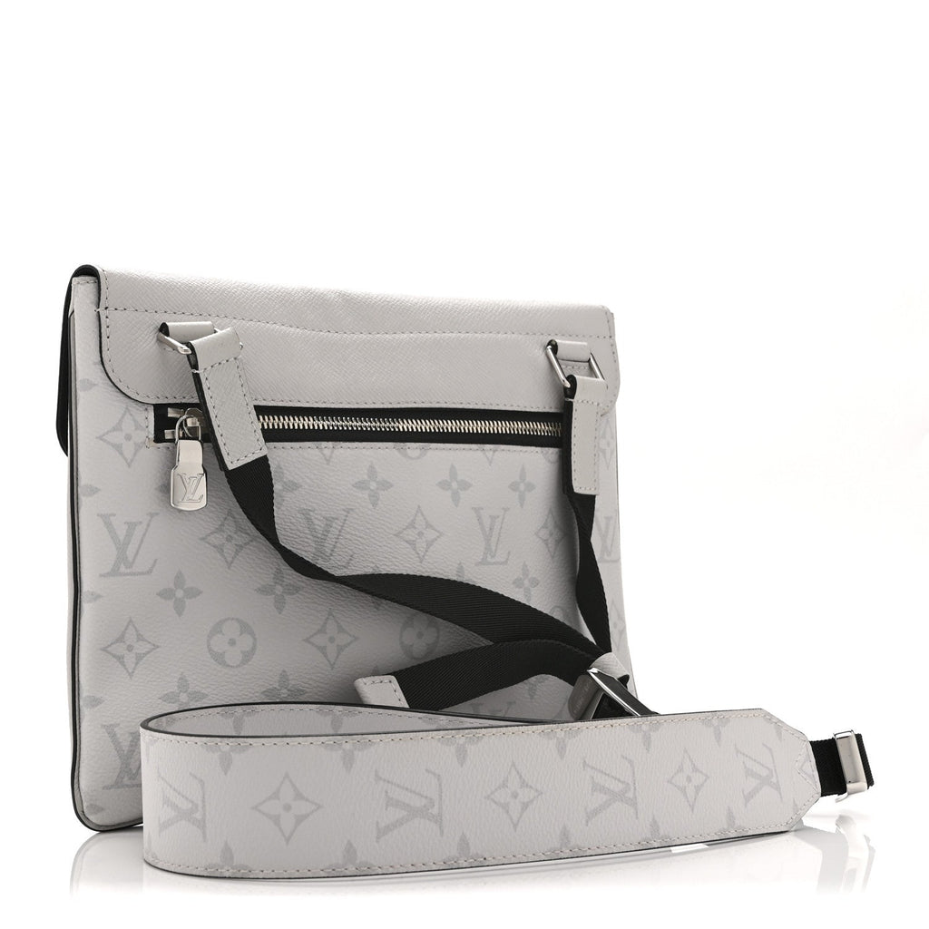 Taigarama Outdoor Flap Messenger White