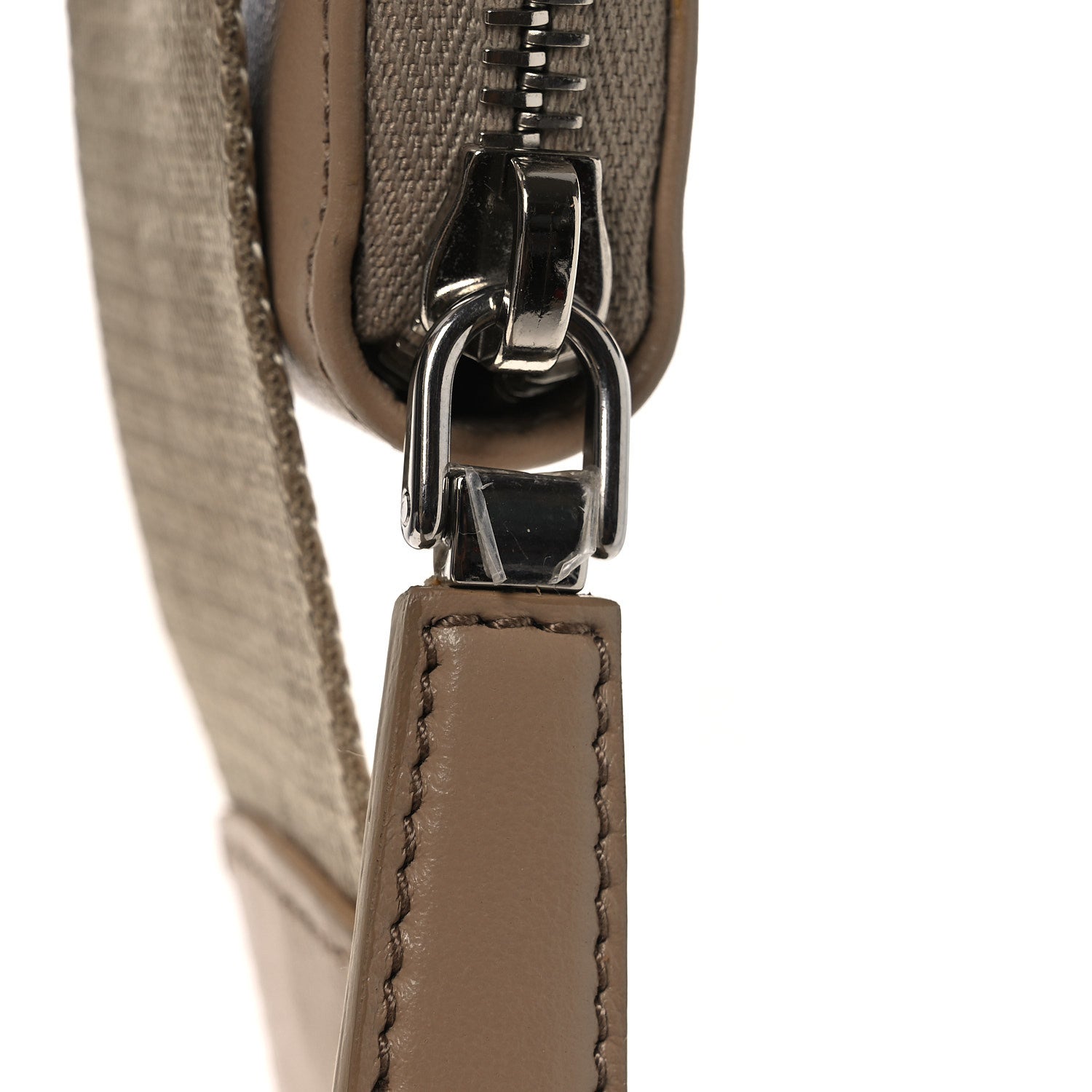 Grace Lux Triangle Shoulder Bag Sabbia
