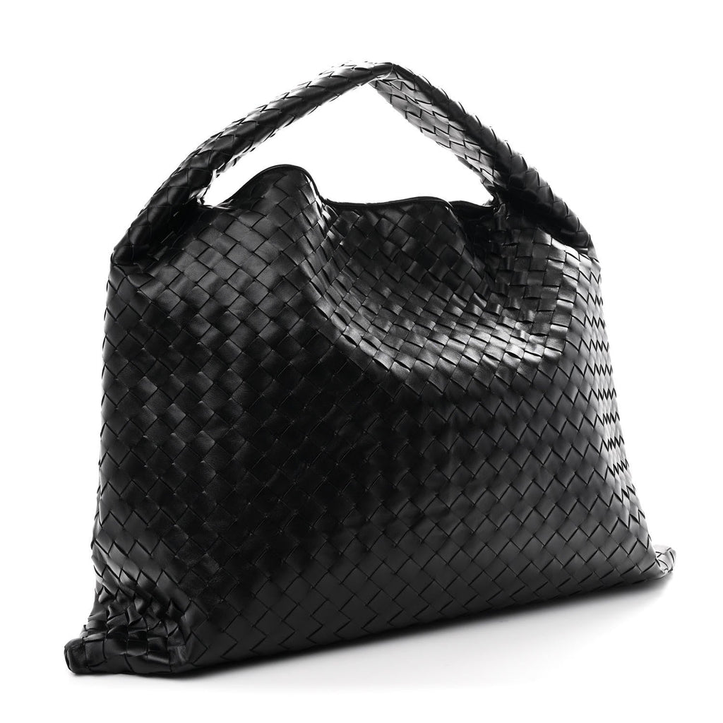 Calfskin Intrecciato Large Hop Black