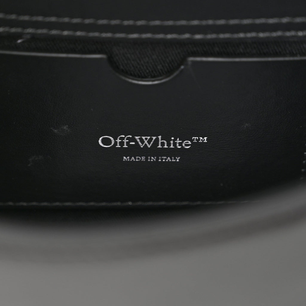 Calfskin Clam Shoulder Bag Black